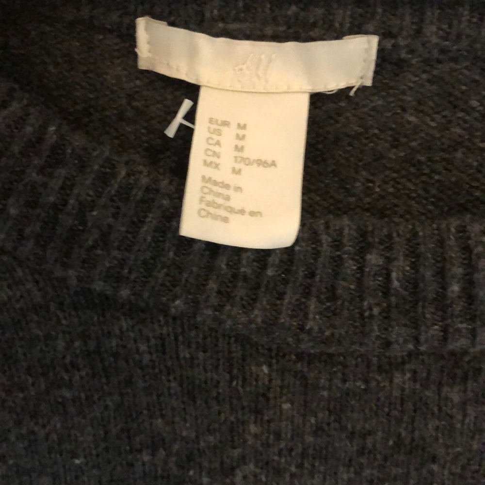 Long sleeved knitted shirt - Picture 2 of 2